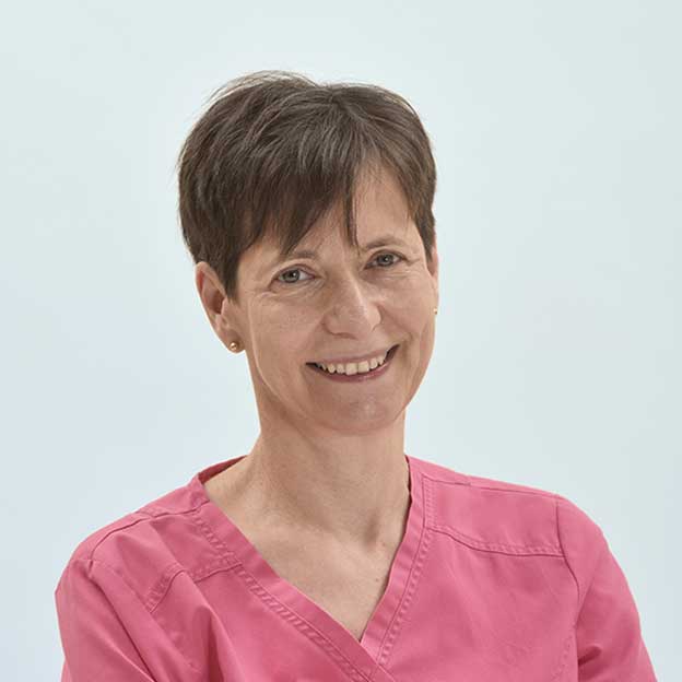 Dr. Niedermüller Terézia